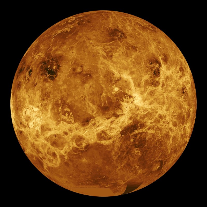 Earthquakes on Venus Could Be Detected by an Atmospheric Balloon