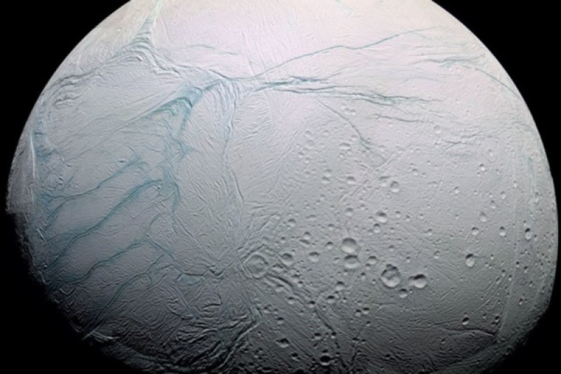 How the icy moon Enceladus got 'tiger stripes' at its south pole