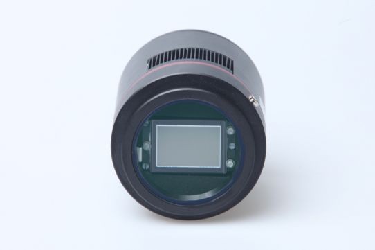 QHY CCD QHY11-M, QHY11 - 11 Megapixel 35mm Format (36 x 24mm) Full Frame Camera
